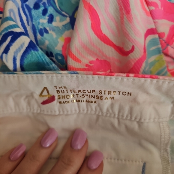 Lilly Pulitzer buttercup stretch short Scalloped Hem Beach Please SZ 4 - Picture 3 of 6